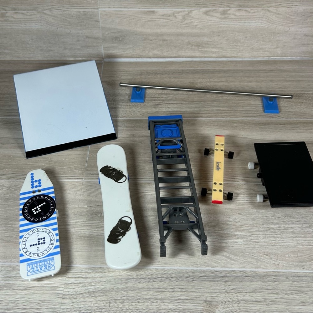 Braille skateboarding sk8 collector set